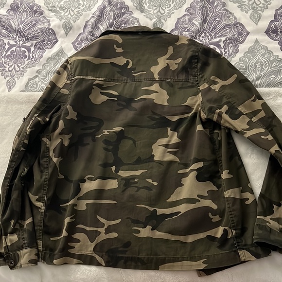 Forever21 Army shirt jacket - Picture 4 of 4